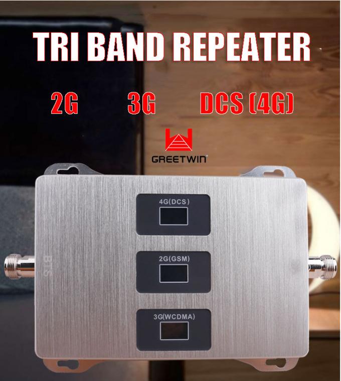 Tri Band 2100MHz Gsm Signal Booster IP40 N Female Connector 2