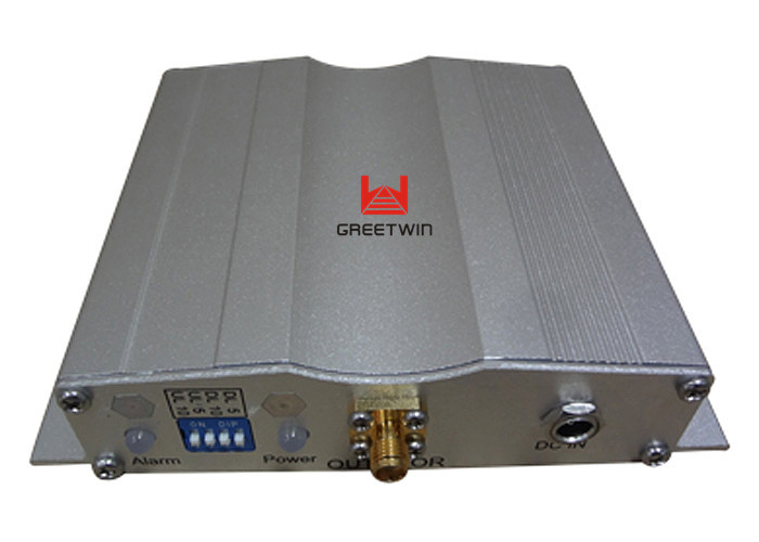 Silver Car Mobile Signal Repeater Dual Band GSM Repeater Weatherproof